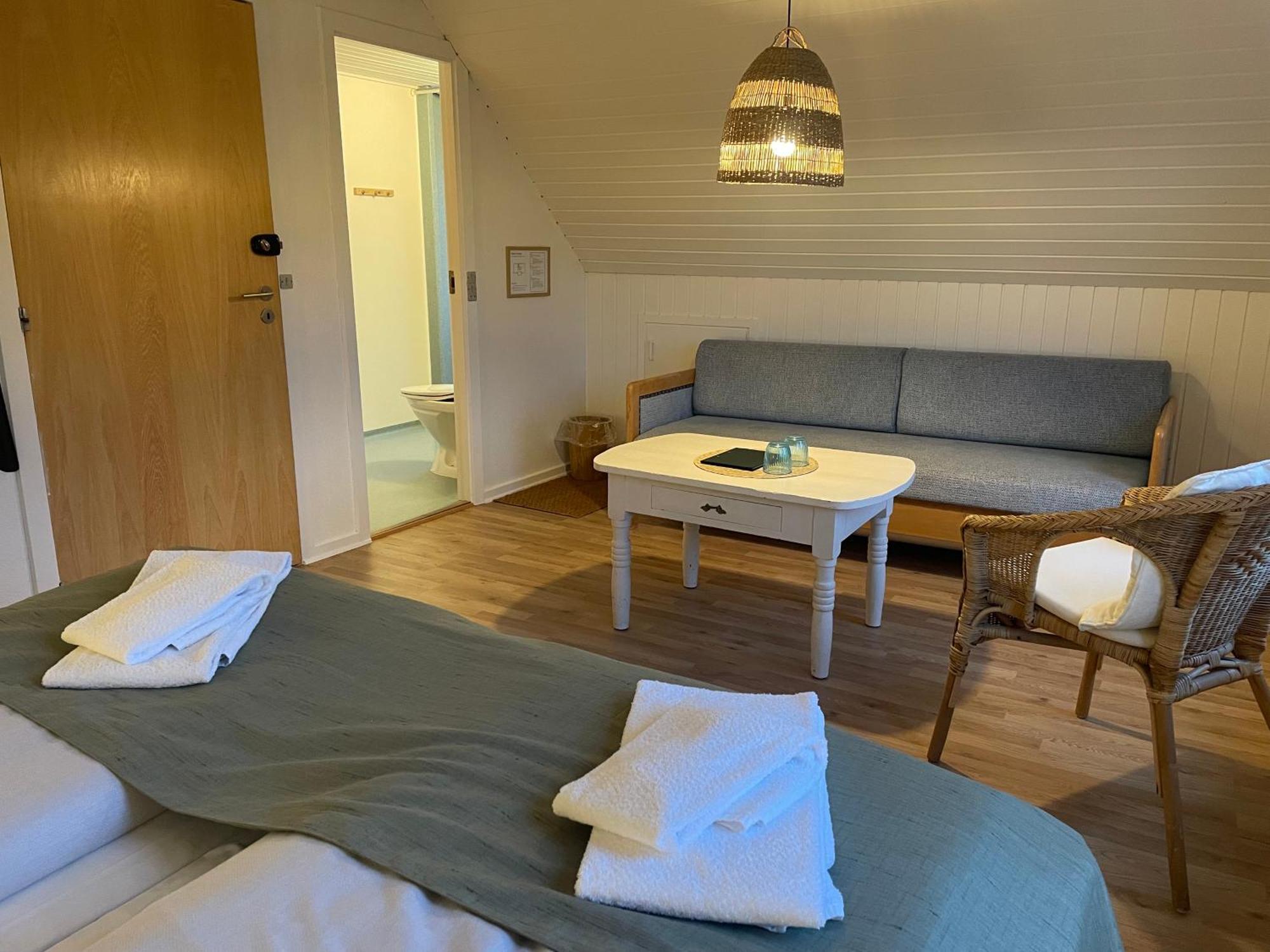 Lonstrup Strandhotel Экстерьер фото
