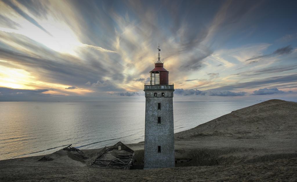 Lonstrup Strandhotel Экстерьер фото